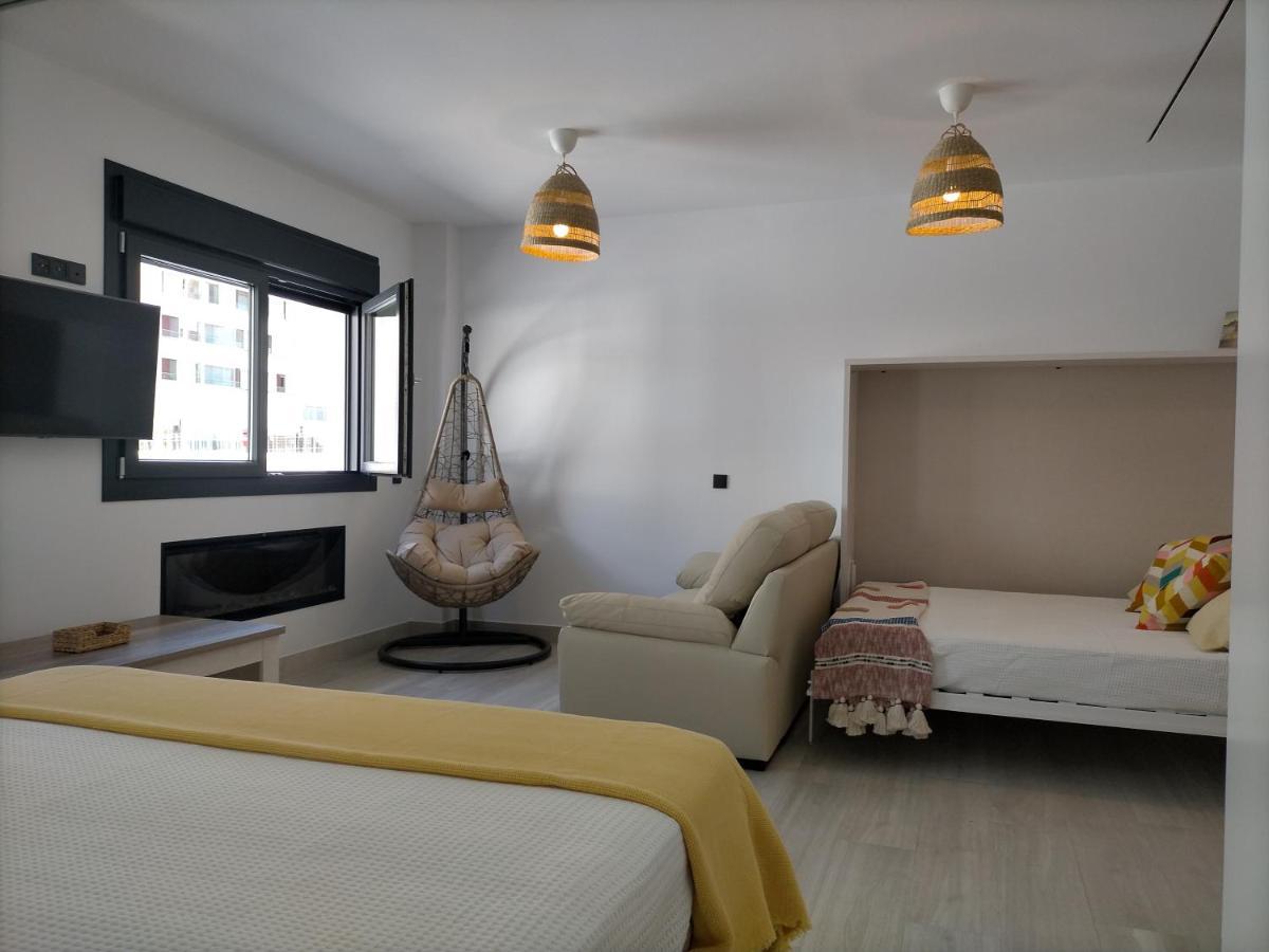 Acogedor Apartamento En La Playa De Cadiz Exterior photo